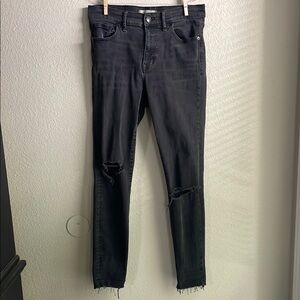 Women's Madewell Skinny Black Distressed Jeans